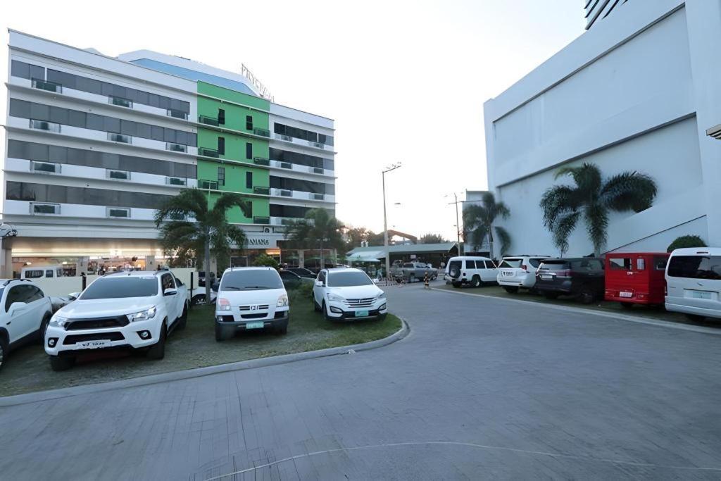 D' Leonor Hotel Davao City Esterno foto