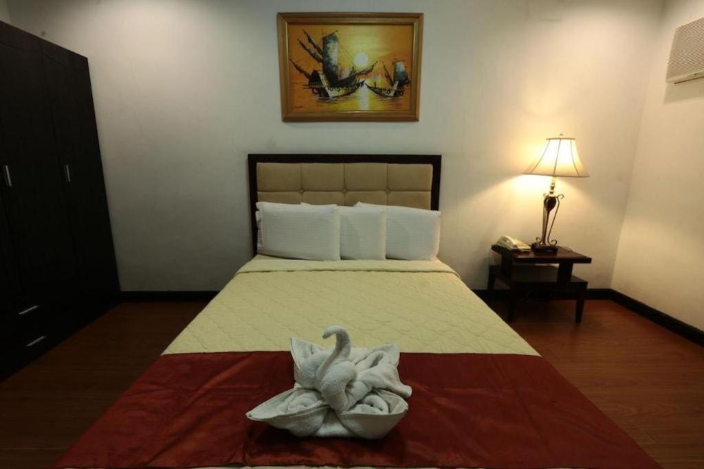 D' Leonor Hotel Davao City Esterno foto